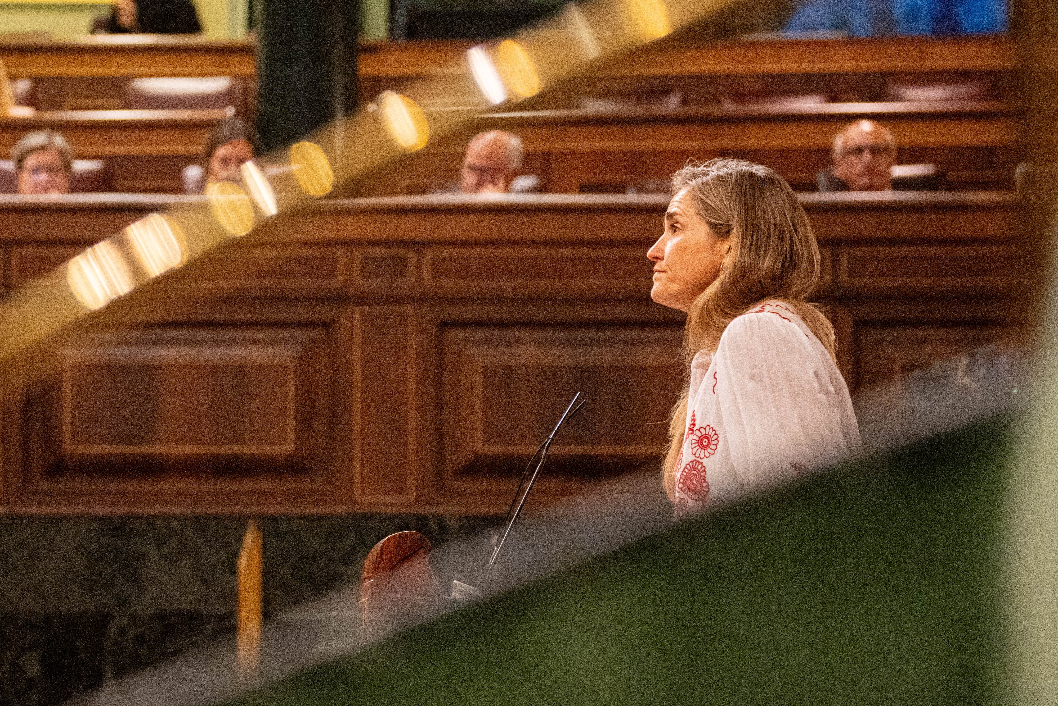 Facturas, centros de datos y subastas: la energía en la encrucijada electoral