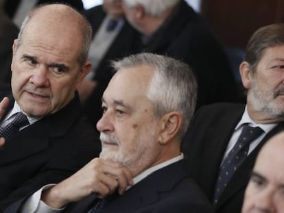 Manuel Chaves (izquierda) y José Antonio Griñán, durante el juicio de los ERE.