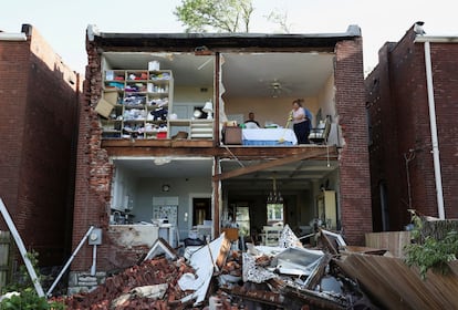 Una casa de St. Louis (Misuri), dañada por los tornados.