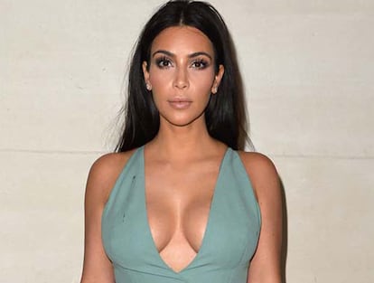 Kim Kardashian Valentino