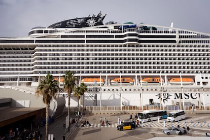 Barcelona no podrá reducir terminales de cruceros hasta, por lo menos, 2027