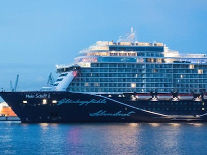 Un crucero por el Elba a su paso por Hamburgo.