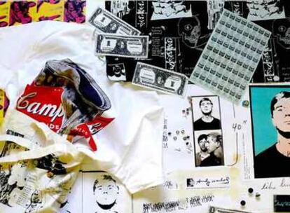 Varios productos de la línea de Pepe Jeans inspirada en la obra de Andy Warhol.