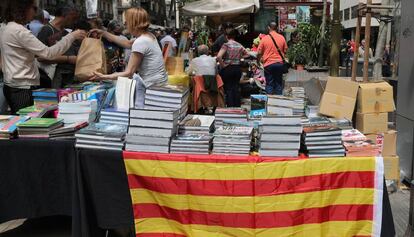 Llibres de viatges i aventures el Sant Jordi passat.