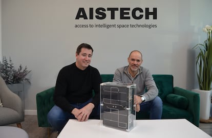 Guillermo (derecha) y Carles (izquierda), fundadores de la empresa Aistech, en una imagen cedida por la compañía.