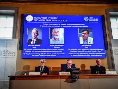 Los científicos Syukuro Manabe, Klaus Hasselmann y Giorgio Parisi han sido distinguidos con el Premio Nobel de Física de 2021 “por sus innovadoras contribuciones a nuestra comprensión de los sistemas físicos complejos”.