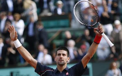 Djokovic celebra su triunfo ante Federer.