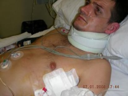 Igor Portu en el hospital, al d&iacute;a siguiente a su detenci&oacute;n.