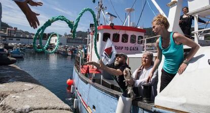 Los activistas de Rumbo a Gaza, a bordo del buque Marianne.