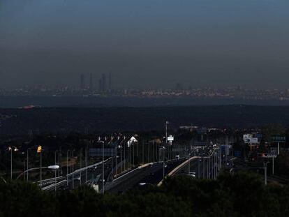 Vista de Madrid con una boina de polución, el 10 de noviembre de 2022.