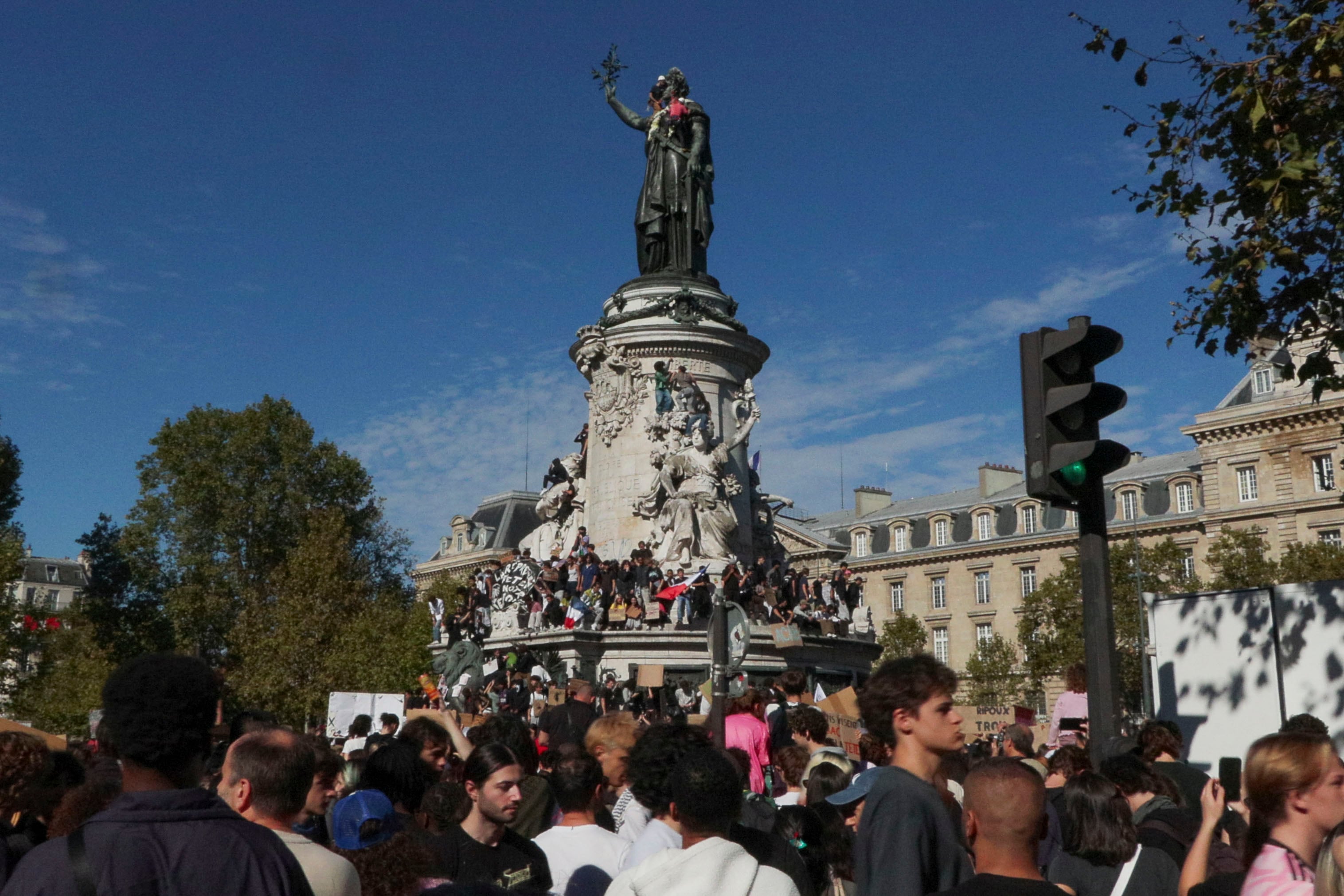 La cólera de los estudiantes toma las calles de Francia