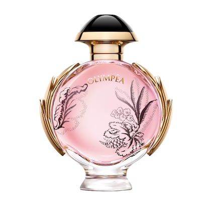 Olympea Blossom de Paco Rabanne, con notas de salida de rosas y toques de vainilla y madera de cachemira.