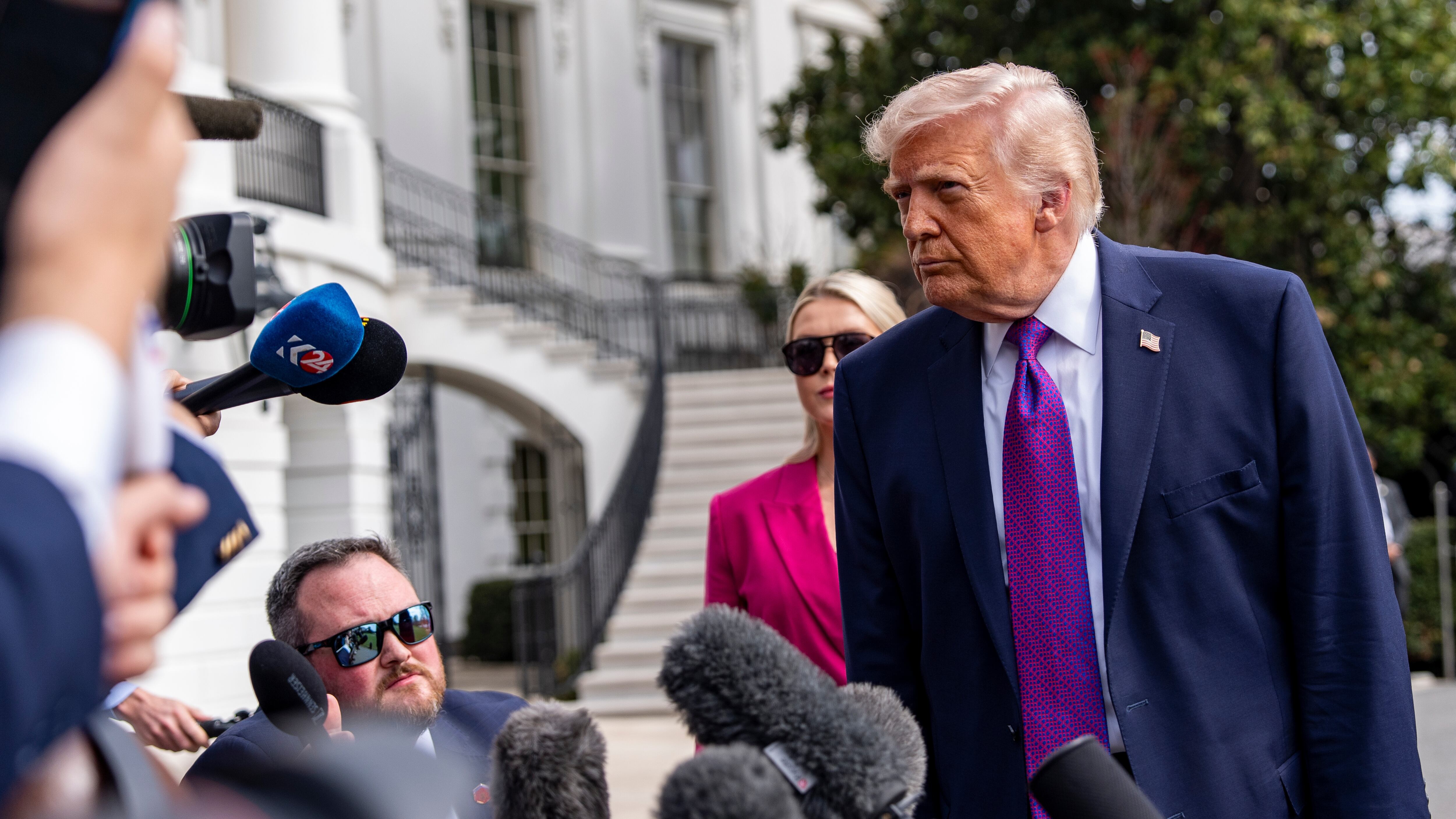 Trump arremete de nuevo contra España: “No está cooperando”