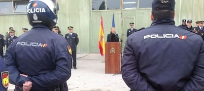 Cifuentes presenta la Unidad de Protecci&oacute;n y Reacci&oacute;n en la Casa de Campo.