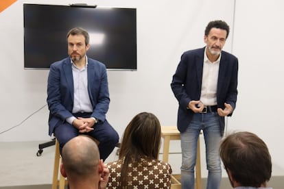 Santiago Saura y Edmundo Bal, en Barcelona, este sábado, en un acto de campaña.