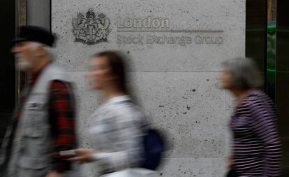 Entrada a la Bolsa de Londres.