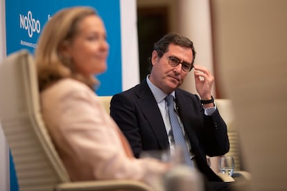 El presidente de la CEOE, Antonio Garamendi, durante la inauguración de las jornadas ‘Diálogo sobre el Futuro de las Empresas’ celebrado en Sevilla.