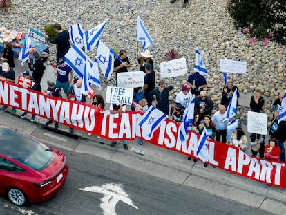 Protesters rally outside Tesla's Fremont, Calif., factory as Israeli Prime Minister Benjamin Netanyahu plans a visit with businessman Elon Musk on Monday, Sept. 18, 2023.