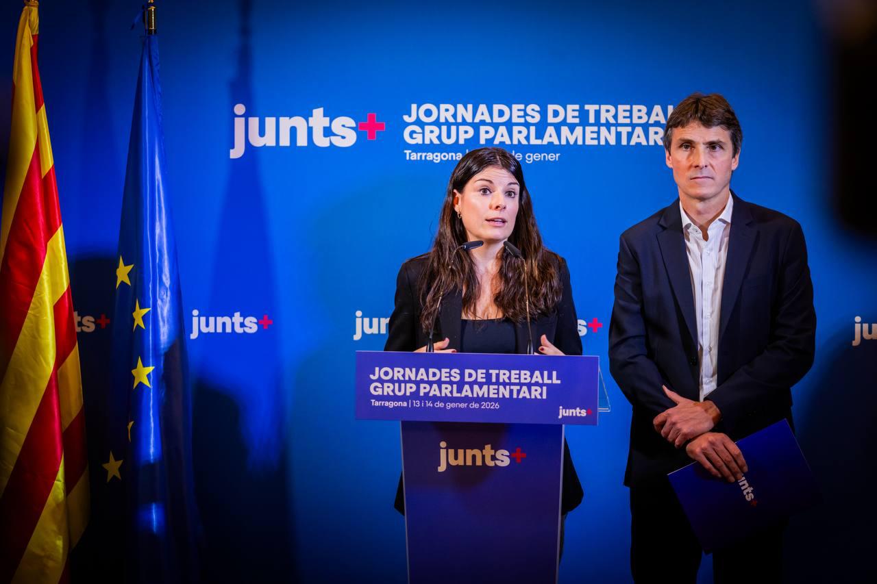 Los diputados Mónica Sales y Salvador Verges, este miércoles, en Tarragona.