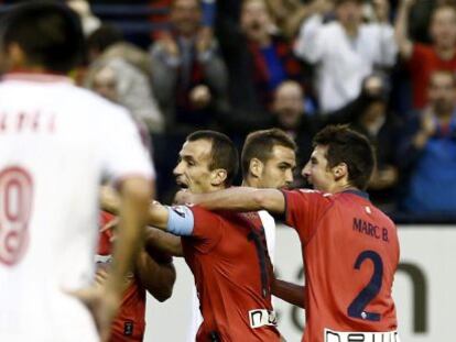 Puñal celebra el gol ante el Sevilla