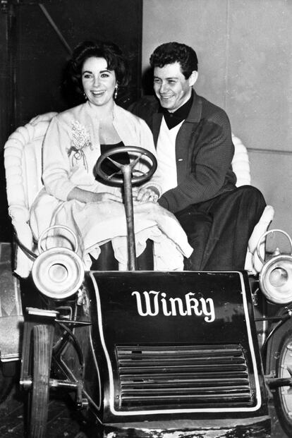 Taylor y Fisher en Disneyland (1959).