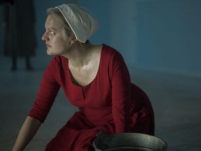 A aterradora ‘The Handmaid’s Tale’, depois de uma temporada impactante e outra decepcionante, precisa recuperar o tino