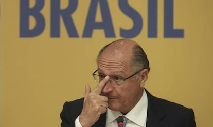 Geraldo Alckmin durante coletiva nesta segunda-feira em Brasília.
