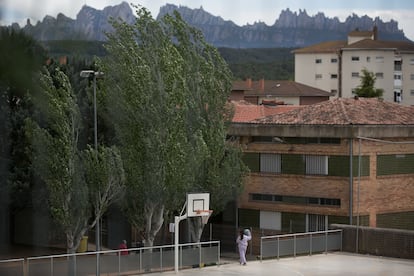 Una de las escuelas de alta complejidad de Manresa. 
