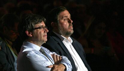 El presidente Carles Puigdemont, y el vicepresidente Oriol Junqueras.