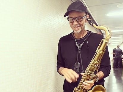 El saxofonista Paul Cohen, en una imagen de redes sociales.
