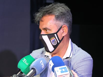 El presidente de CD Badajoz, Joaquín Parra, el pasado mes de mayo.