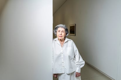 Elvira González posa para la entrevista para EL PAÍS.