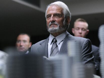 José Sancho en una escena de la serie que protagoniza, <i>Crematorio.</i>