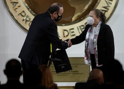 Consuelo Porras
