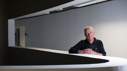 El genetista Antonio Alonso, director del Instituto Nacional de Toxicología y Ciencias Forenses, en la sede central del municipio madrileño de Las Rozas.