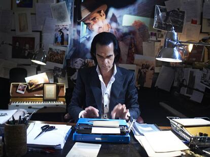 Nick Cave, en un fotograma del documental &#039;20.000 d&iacute;as en la Tierra&#039;. 