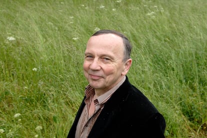 El escritor francés Christian Bobin, en 2011.