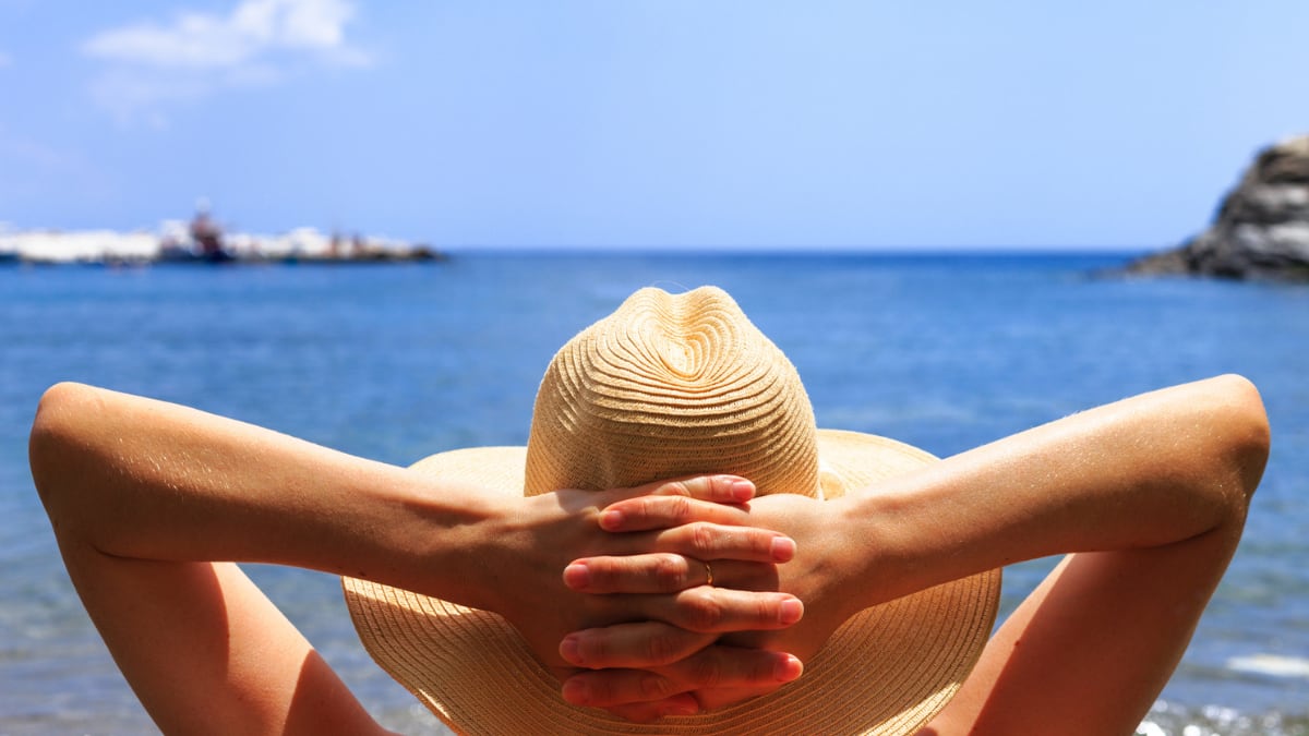 Ni toallas ni tumbonas: este pack de esterillas con respaldo es ligero, plegable e ideal para disfrutar en la playa