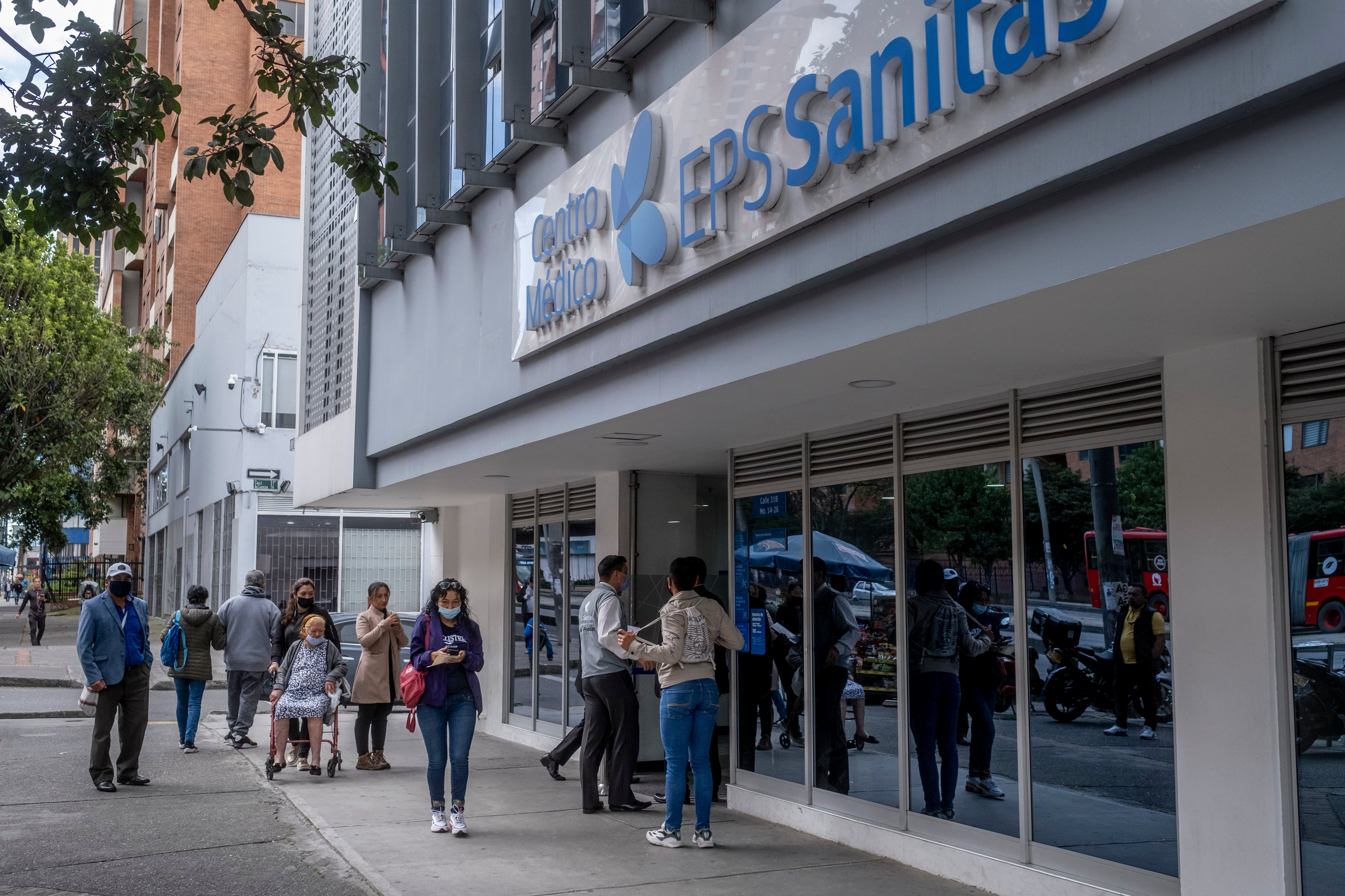 EPS Sanitas en el barrio Teusaquillo, Bogotá, el 15 de noviembre de 2023.