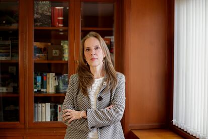 Ximena Barrera en su oficina.
