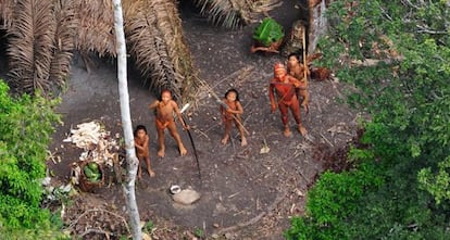 Una tribu no contactada en la Amazonia brasileña.