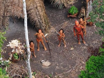 Una tribu no contactada en la Amazonia brasileña.