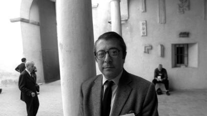 Vicente Lleó, catedrático de Historia del Arte de la Universidad de Sevilla, en 1999.