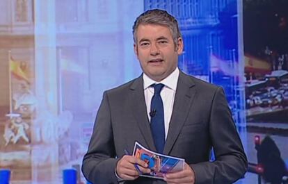 Julio Somoano presentando 'El debate'.