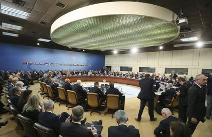 Vista general de la reuni&oacute;n de titulares de Exteriores de la OTAN en Bruselas (B&eacute;lgica).