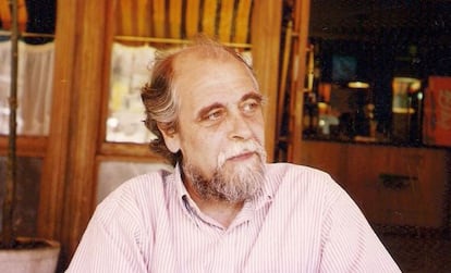 El poeta Jos&eacute; Luis Parra. 