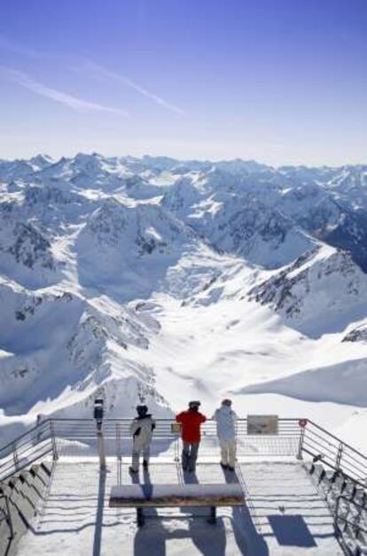 Panorama desde el observatorio del Pic du Midi, en el Pirineo francés.