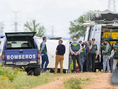 La Guardia Civil inspecciona un pozo ubicado en Manzanares (Ciudad Real) en busca del cuerpo del empresario Jesús María González Borrajo.