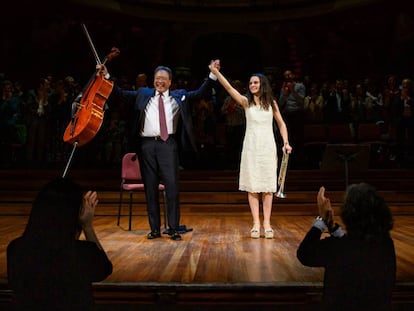 Yo Yo Ma y Andrea Motis, aplaudidos en el Palau de la Música.