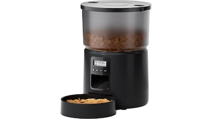 Elegimos los mejores comederos automáticos para perros y gatos